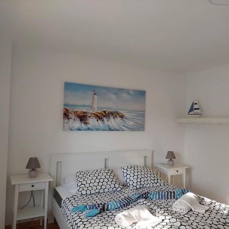 Apartment Hajduk Starigrad Paklenica Eksteriør billede