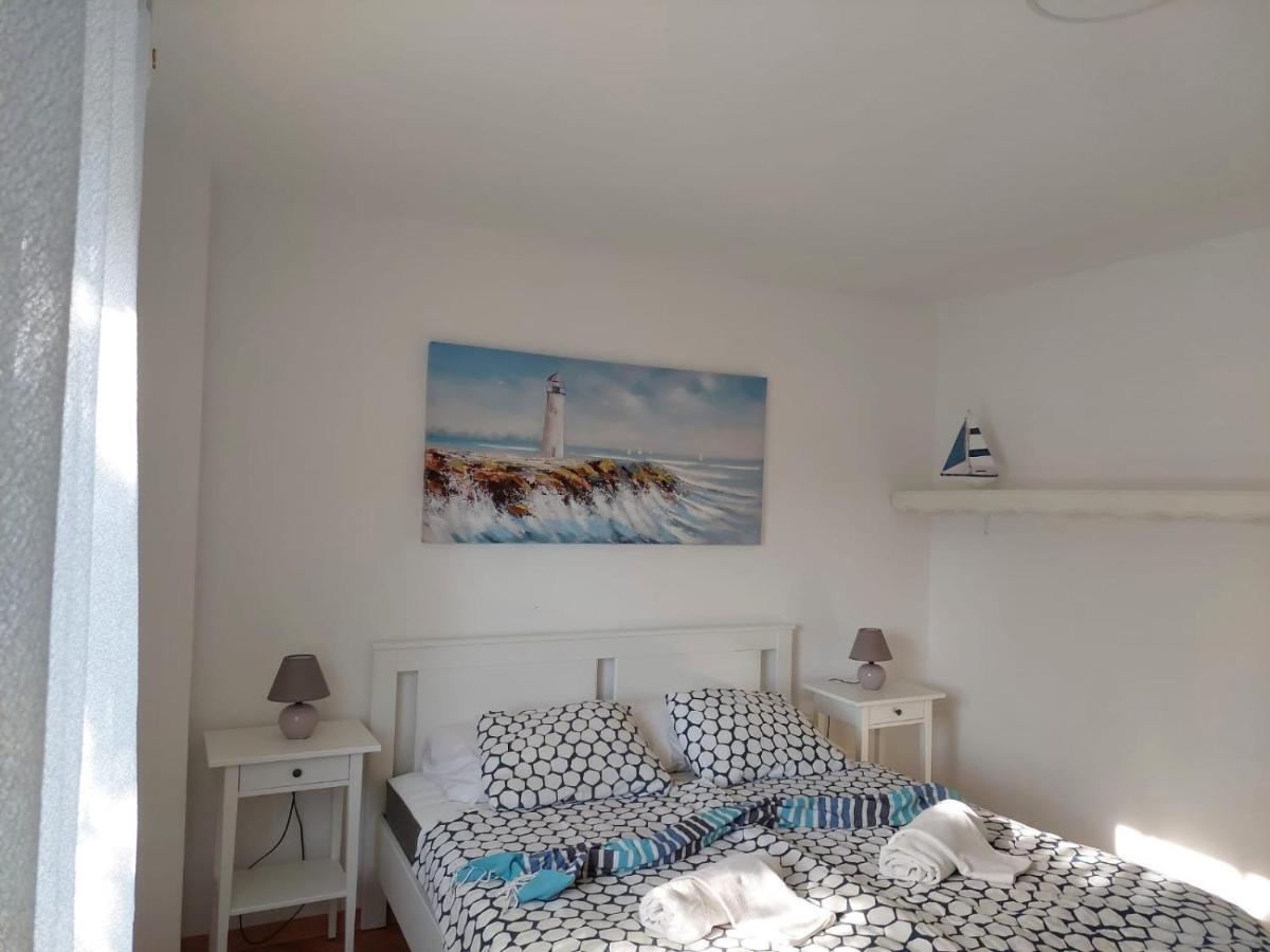 Apartment Hajduk Starigrad Paklenica Eksteriør billede