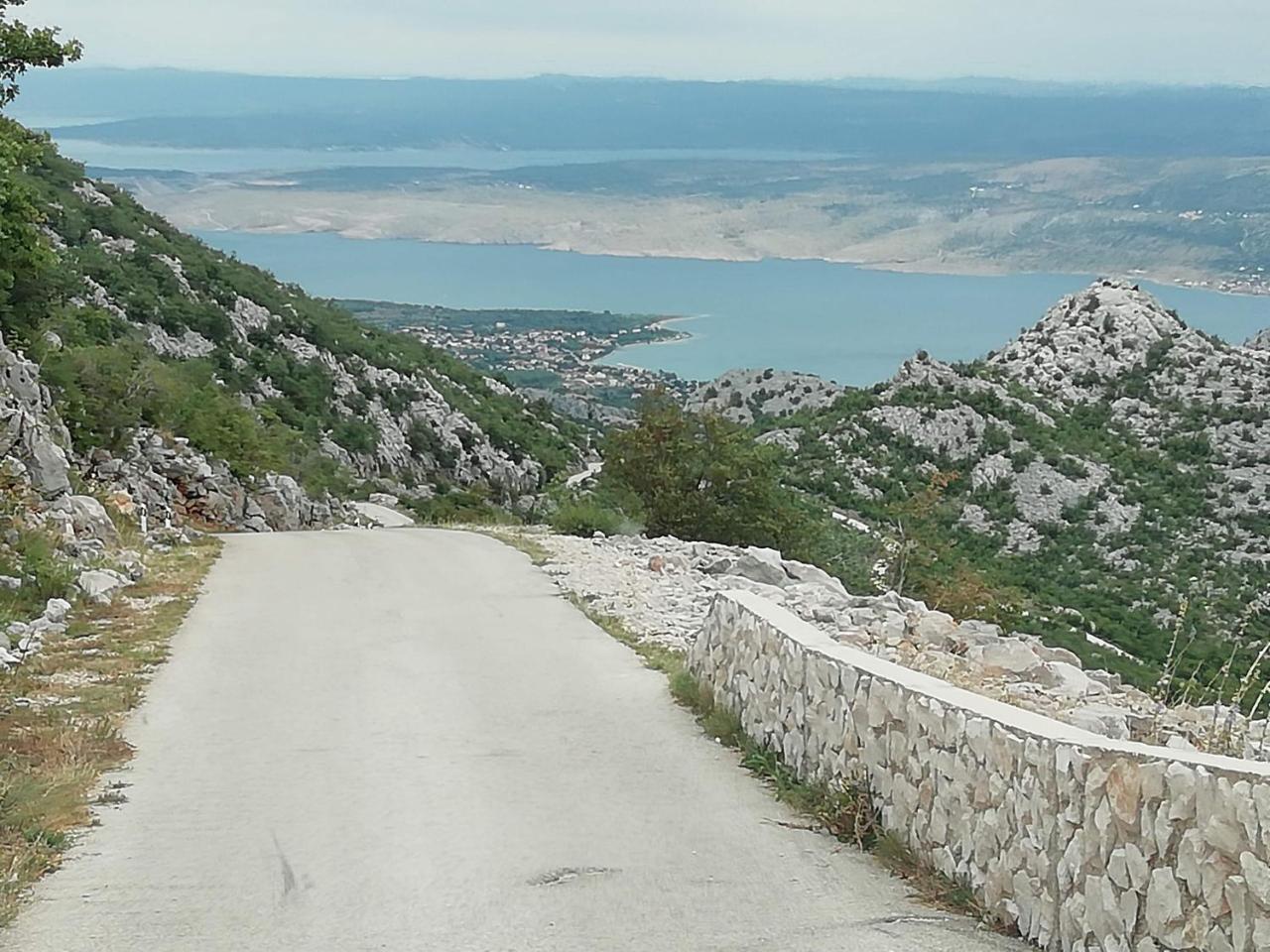 Apartment Hajduk Starigrad Paklenica Eksteriør billede